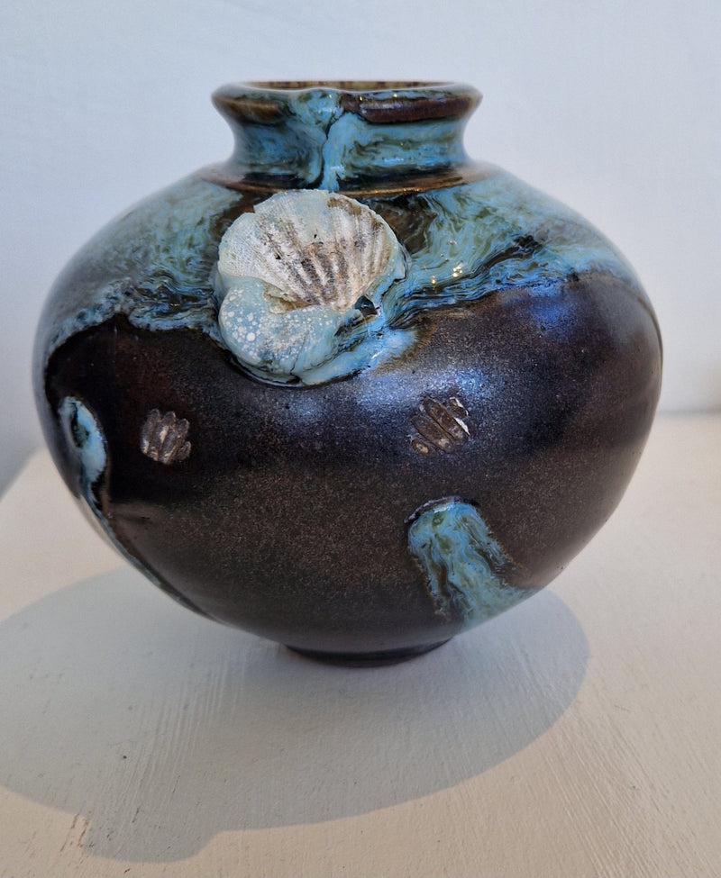 AS1-3 Small Blue on Chocolate Stoneware Side Fired Round Pots with Shells by Alex Shimwell