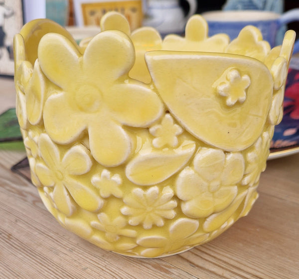 AL003 Yellow Flower Vase by Amber Lion by Barewall