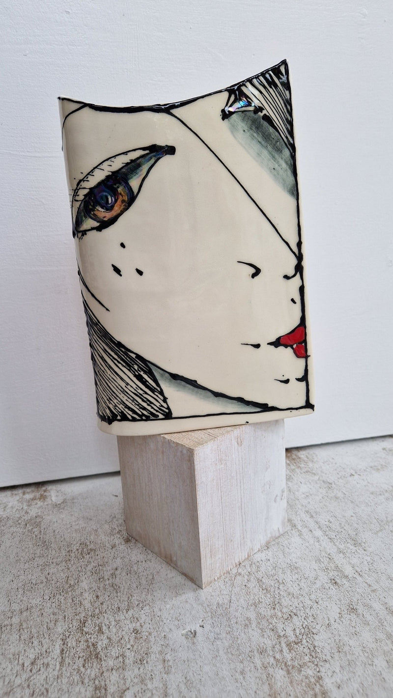 JC2404 Astrid lustre hand painted face vase 2023 by Jonathan Cox by Barewall